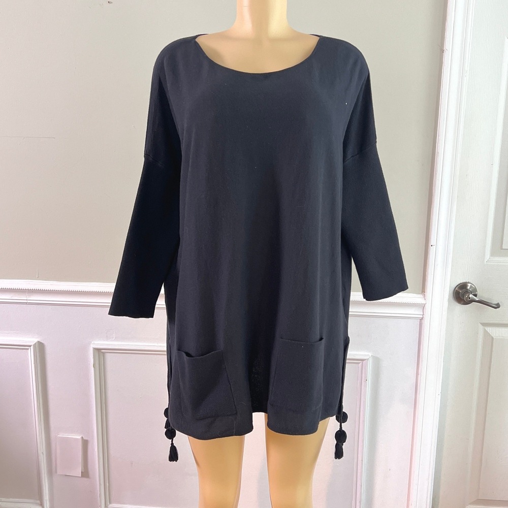 Lilly Pulitzer Tunic Top Cover Up Womens L Tassel Side Slit Black Boho Knit Top